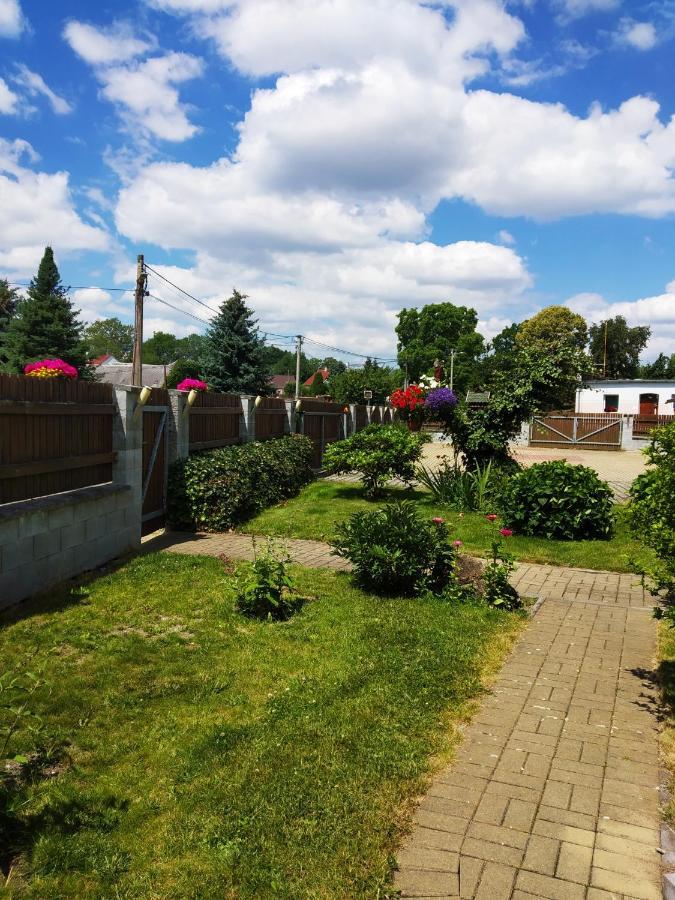 Ubytovani Poustka Františkovy Lázně Exterior foto